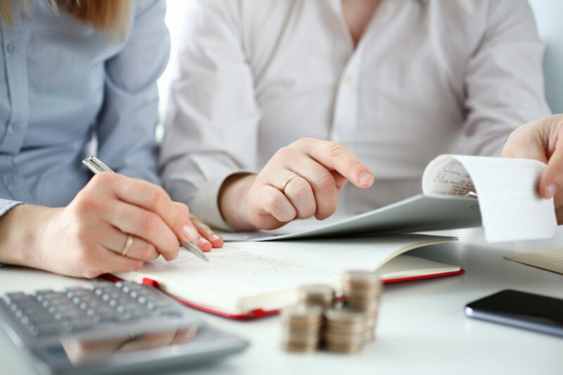 В 2021 году почти полмиллиона казахстанцев задекларируют свои доходы