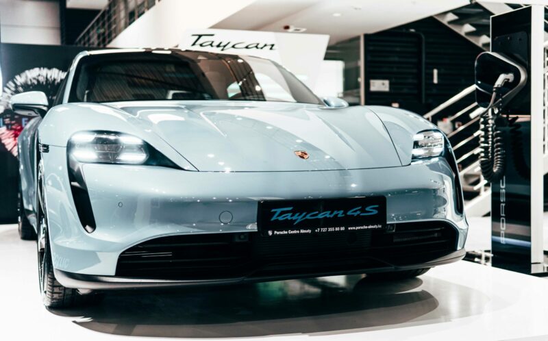 В Казахстане стартовали продажи электрического спорткара от Porsche