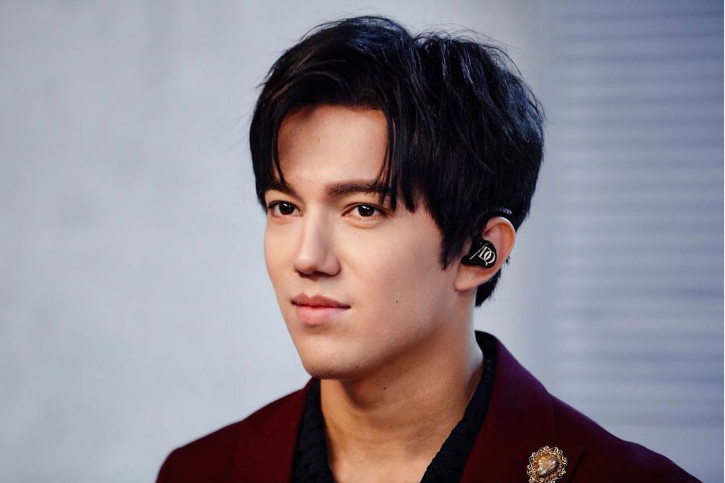 Известный казахстанский певец Димаш Кудайберген высказался о беспорядках в США Димаш Кудайберген