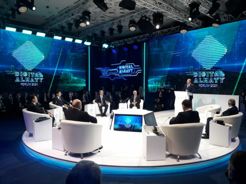 Барьеры для цифровизации: премьер-министров ЕАЭС волнует безопасность