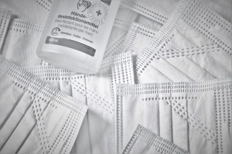 Число зараженных коронавирусом казахстанцев приближается к 157 тысячам