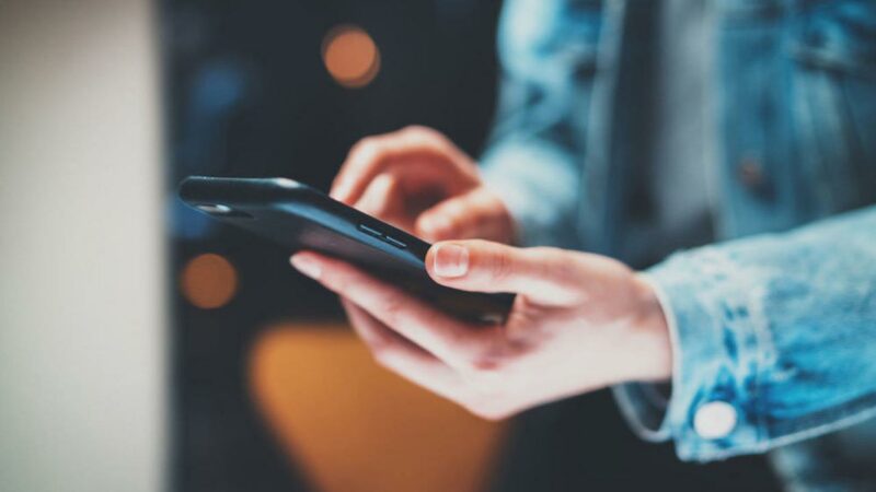 Для поездок в ЕАЭС понадобится мобильное приложение "Путешествую без COVID - 19"