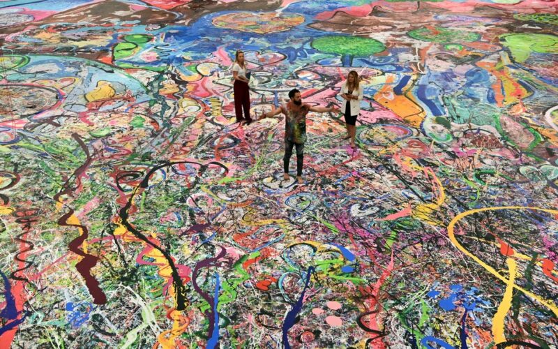 Самая большая картина в мире ушла с молотка за $62 млн