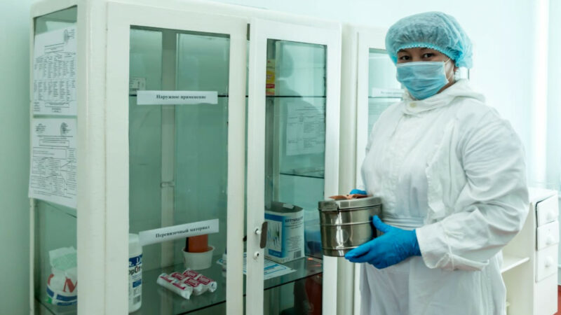 Премьер-министр РК указал на низкий уровень техоснащения поликлиник в регионах