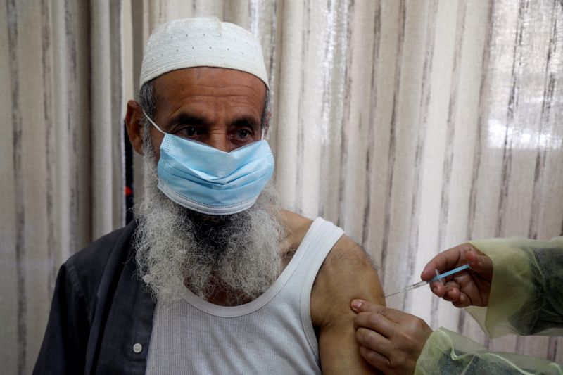 В Узбекистане начнется вакцинация китайско-узбекской вакциной