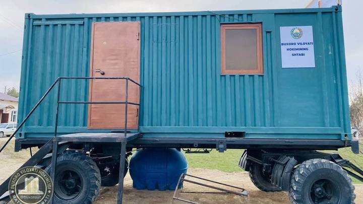 Узбекские чиновники переезжают в контейнеры