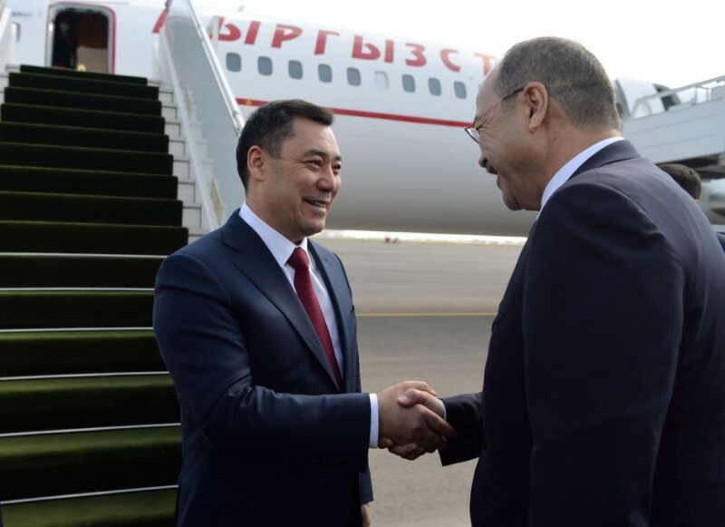 Президент Кыргызстана прибыл с визитом в Узбекистан