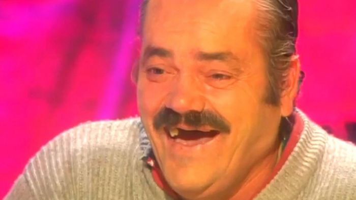 Умер герой мема комедиант Хуан Хоя Борха