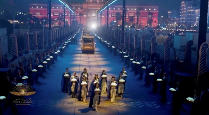 Золотой парад фараонов: в Каире прошла церемония переселения мумий