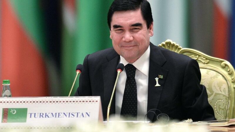 Эксперт: "Присутствие Бердымухамедова в числе сенаторов – это явное попрание закона!"