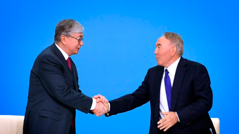 Назарбаев передал Токаеву полномочия председателя Ассамблеи Народа Казахстана