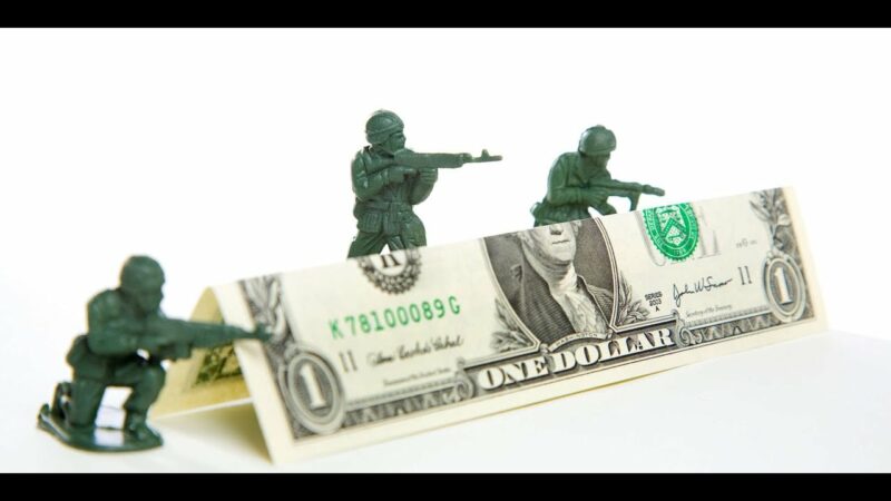 Военные расходы в мире достигли почти 2 трлн долларов - SIPRI Военные расходы в мире достигли почти 2 трлн долларов - SIPRI