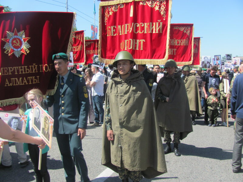 Как в Алматы День победы раньше отмечали Как в Алматы День победы раньше отмечали