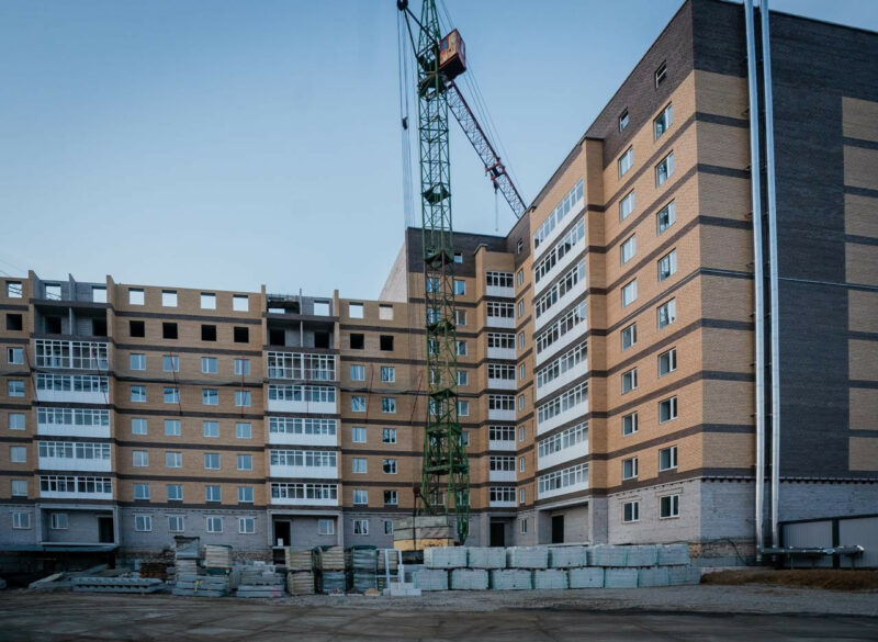 В Нур-Султане в 2021 году сдадут 10 тысяч льготных квартир