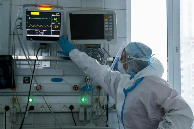 Казахстан занял 9 место среди 20 стран с самой высокой смертностью от COVID-19