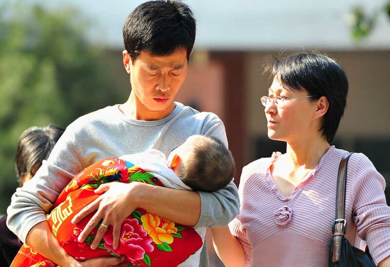 Китайцам разрешили иметь трех детей