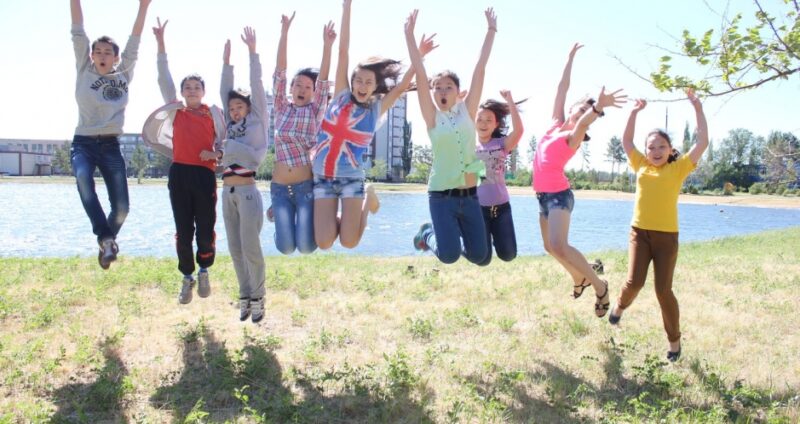 Дети в Казахстане смогут отдохнуть в оздоровительных лагерях