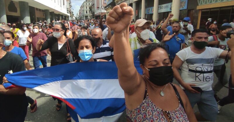 На Кубе прошли акции протеста против правительства страны На Кубе прошли акции протеста против правительства страны