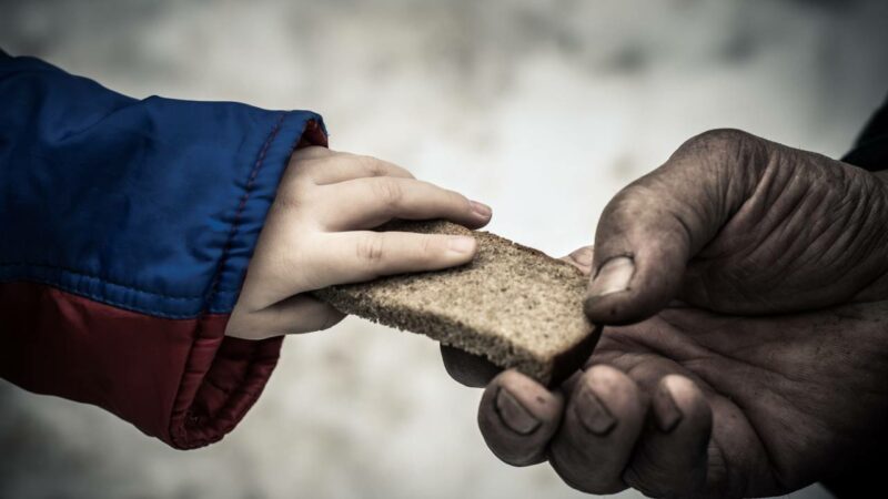 Более 4% населения голодают в Казахстане