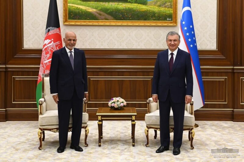 Шавкат Мирзиёев провел встречу с Ашрафом Гани