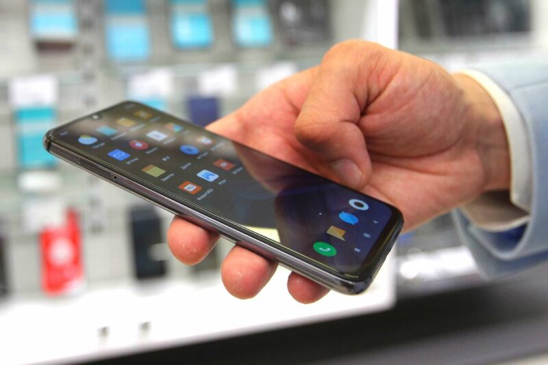 За Токаевым, Маминым и Сагинтаевым могли следить через шпионскую программу