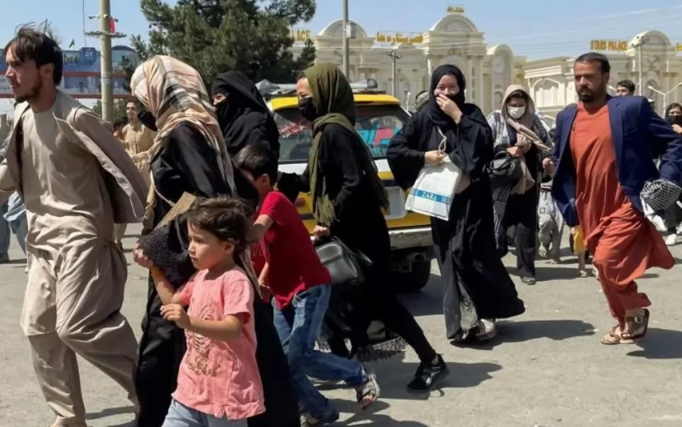 Генсек ООН призвал все страны принимать беженцев из Афганистана