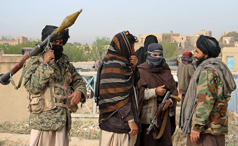 Талибы: "Время президента Афганистана истекло - с ним неизбежно будет покончено"