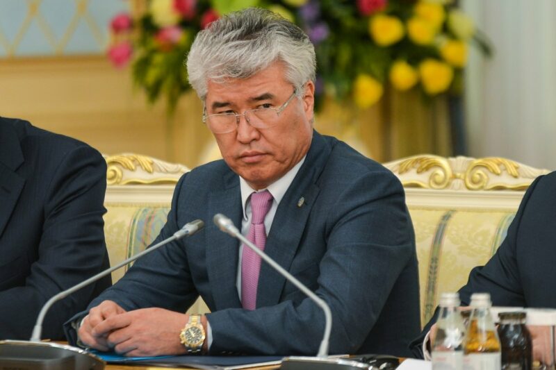 Мухамедиулы раскритиковал министра спорта: "Она обязана уйти в отставку" Мухамедиулы раскритиковал министра спорта: "Она обязана уйти в отставку"