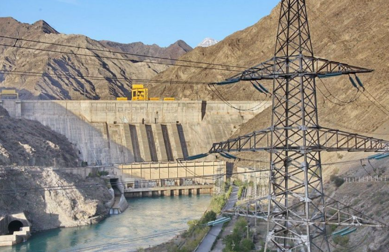 Садыр Жапаров: когда закончится энергокризис в Кыргызстане