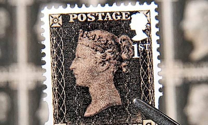 Первую в мире почтовую марку продадут на аукционе
