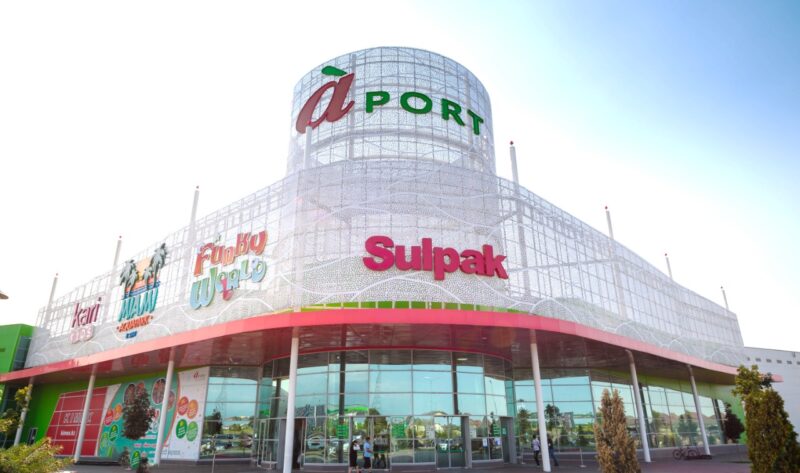 В Алматы Aport Mall сообщил об открытии после нападений В Алматы Aport Mall сообщил об открытии после нападений