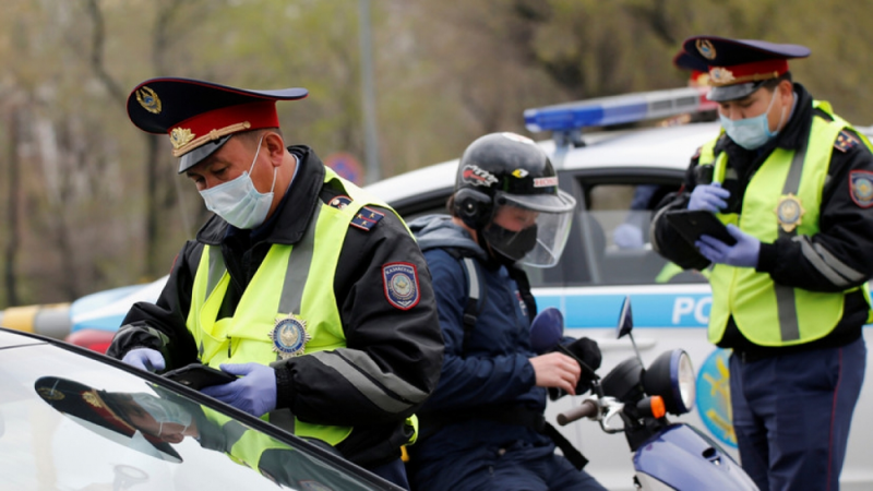 Когда полицейские имеют право проверять содержимое телефона?