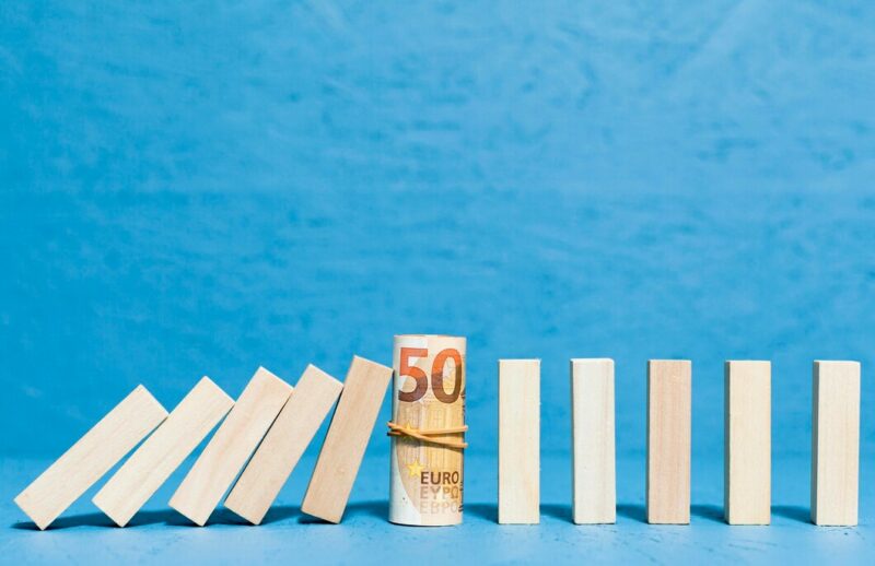 Более $107 млрд потеряли инофирмы после ухода из России - Reuters