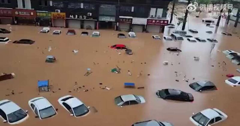 В Китае произошло сильнейшее за 50 лет наводнение