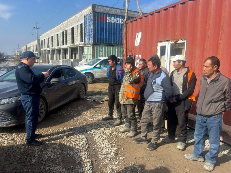 В Казахстане растет число эмигрантов из Центральной Азии: в какие регионы едут? В Казахстане растет число эмигрантов из Центральной Азии: в какие регионы едут?