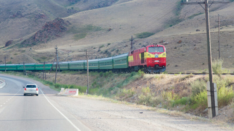Обзор: ИИ будет писать законы в Казахстане, на Иссык-Куле построят железную дорогу Обзор: ИИ будет писать законы в Казахстане, на Иссык-Куле построят железную дорогу