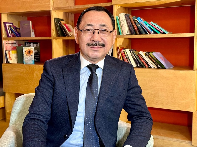 На пороховой бочке. Кто чиркнет спичкой? На пороховой бочке. Кто чиркнет спичкой?