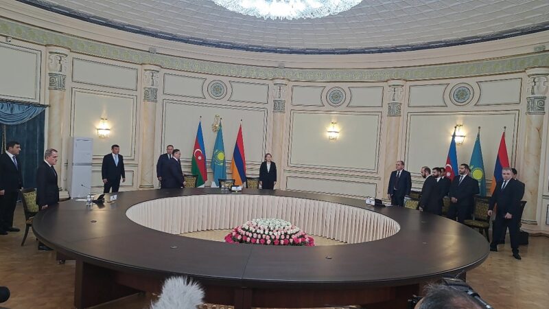 Нюансы переговоров между Арменией и Азербайджаном Нюансы переговоров между Арменией и Азербайджаном