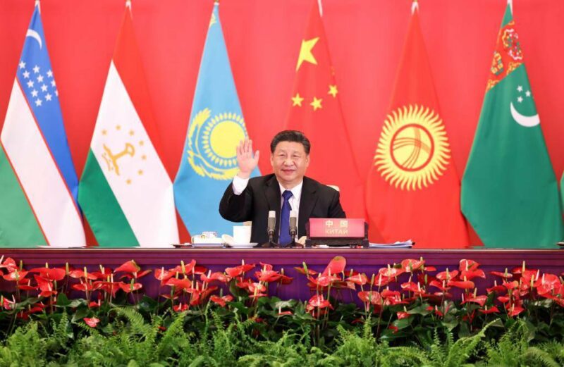 Китай привязывает к себе Центральную Азию с помощью денег, вытесняя Россию