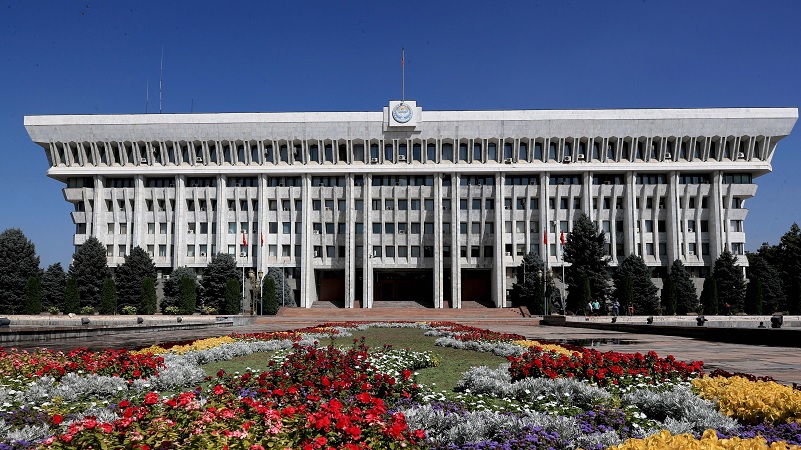 В Кыргызстане обяжут бизнес регистрировать сотрудников онлайн