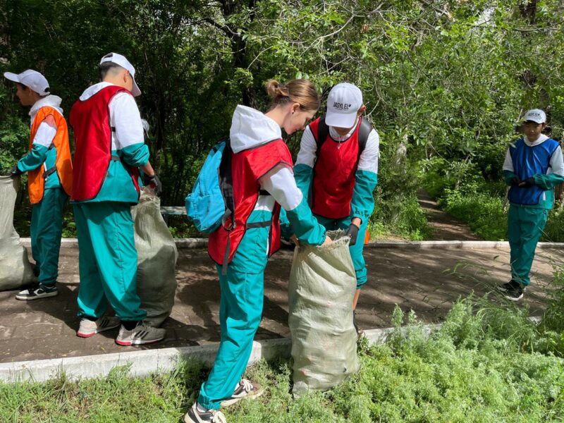 Квест "Молодежь за Таза Қазақстан!" провели в Карагандинской области Квест "Молодежь за Таза Қазақстан!" провели в Карагандинской области