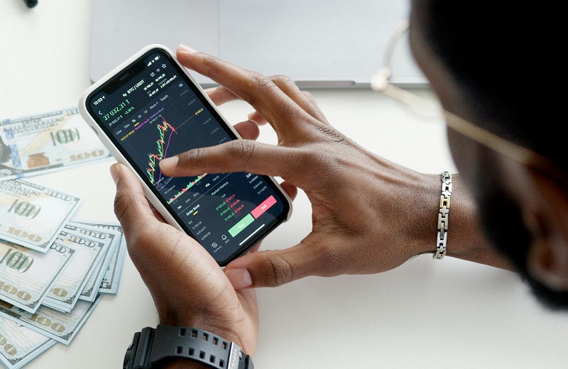 Акции самой дорогой компании Nvidia упали на 13%. Что дальше?