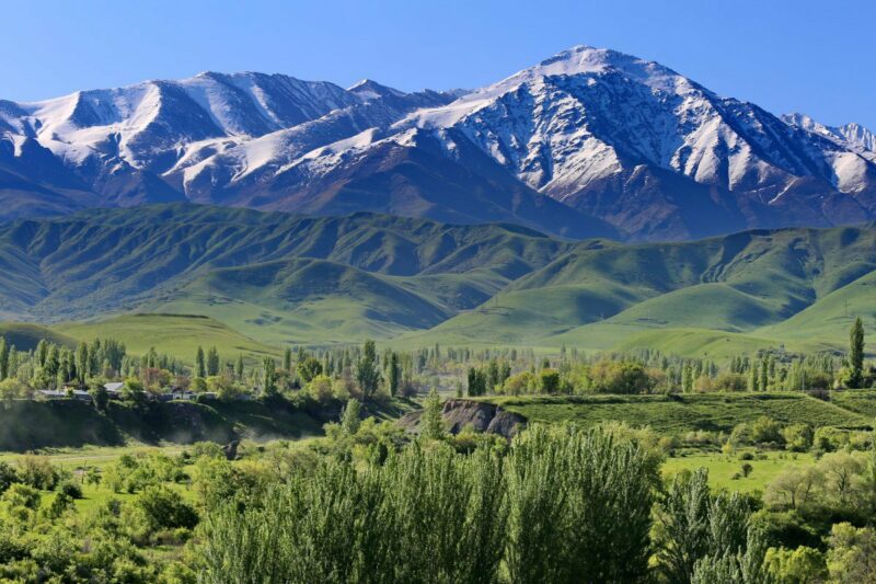 Золотодобыча и ГЭС угрожают заповеднику Беш-Арал в Кыргызстане