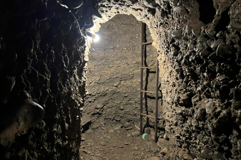 Житель Кыргызстана сделал 130–метровый тоннель для контрабанды и переправки людей в РУ Житель Кыргызстана сделал 130–метровый тоннель для контрабанды и переправки людей в РУ