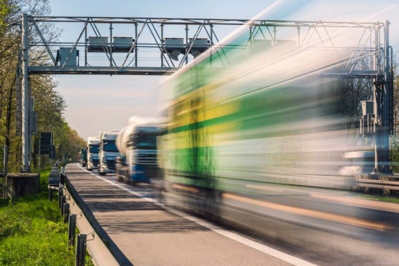 В Казахстане резко вырос спрос на автогрузоперевозки на экспортных направлениях В Казахстане резко вырос спрос на автогрузоперевозки на экспортных направлениях