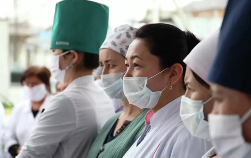 Лечить людей в Кыргызстане скоро станет некому Лечить людей в Кыргызстане скоро станет некому