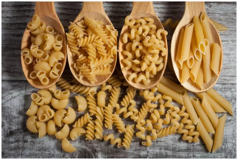 Россия кормит соседей лапшой Россия кормит соседей лапшой