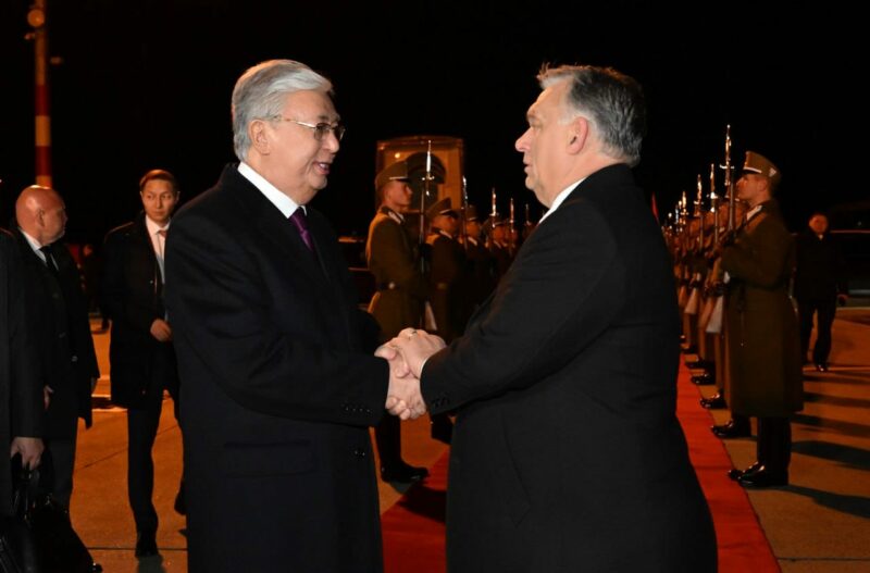 Что дают стране зарубежные поездки Токаева? Что дают стране зарубежные поездки Токаева?