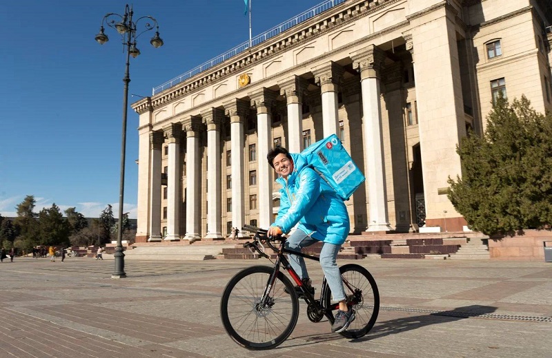 Yandex Qazaqstan Лавка атты азық-түлік пен дайын тамақты жылдам жеткізудің жаңа сервисін іске қосты