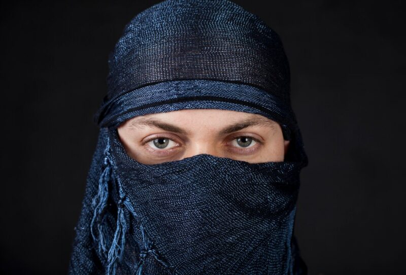 В Кыргызстане хотят штрафовать за ношение никаба В Кыргызстане хотят штрафовать за ношение никаба